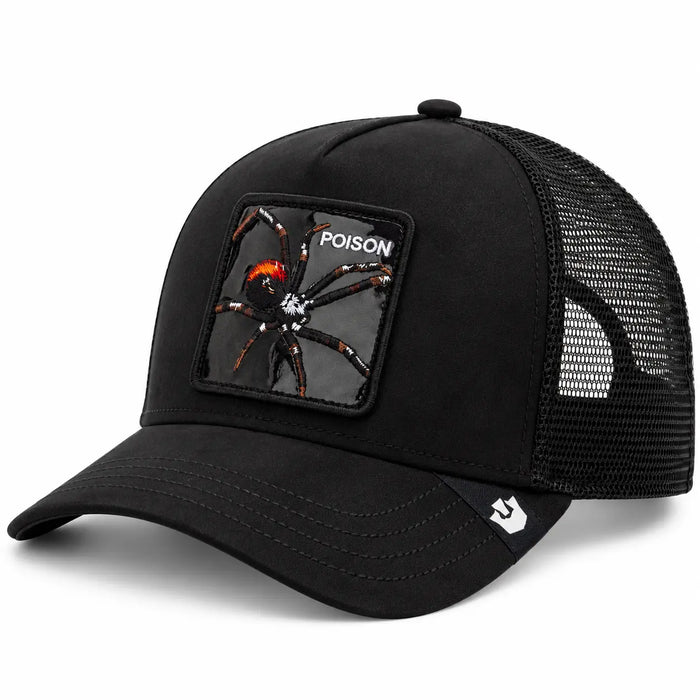 Gorra trucker unisex Goorin Bros modelo Black Out Poison Spider en color negro con parche de araña reflectante metálico, disponible en la tienda Mundogorras en Gran Canaria.