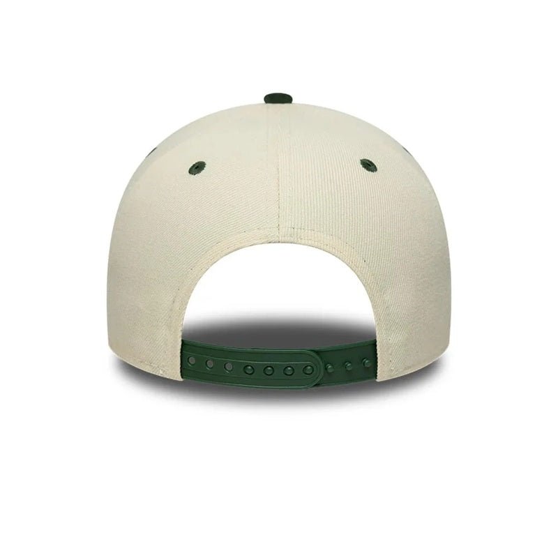 Gorras snapback - NY Yankees 9FORTY E-Frame Suede Beige Verde MLB