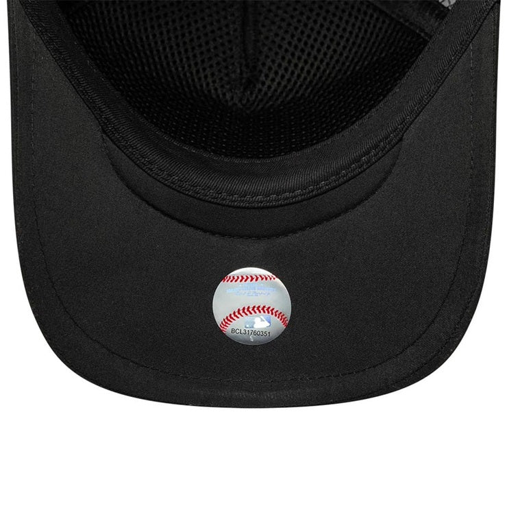 Gorras strapback - NYY Sporty APEX 9FORTY Negra