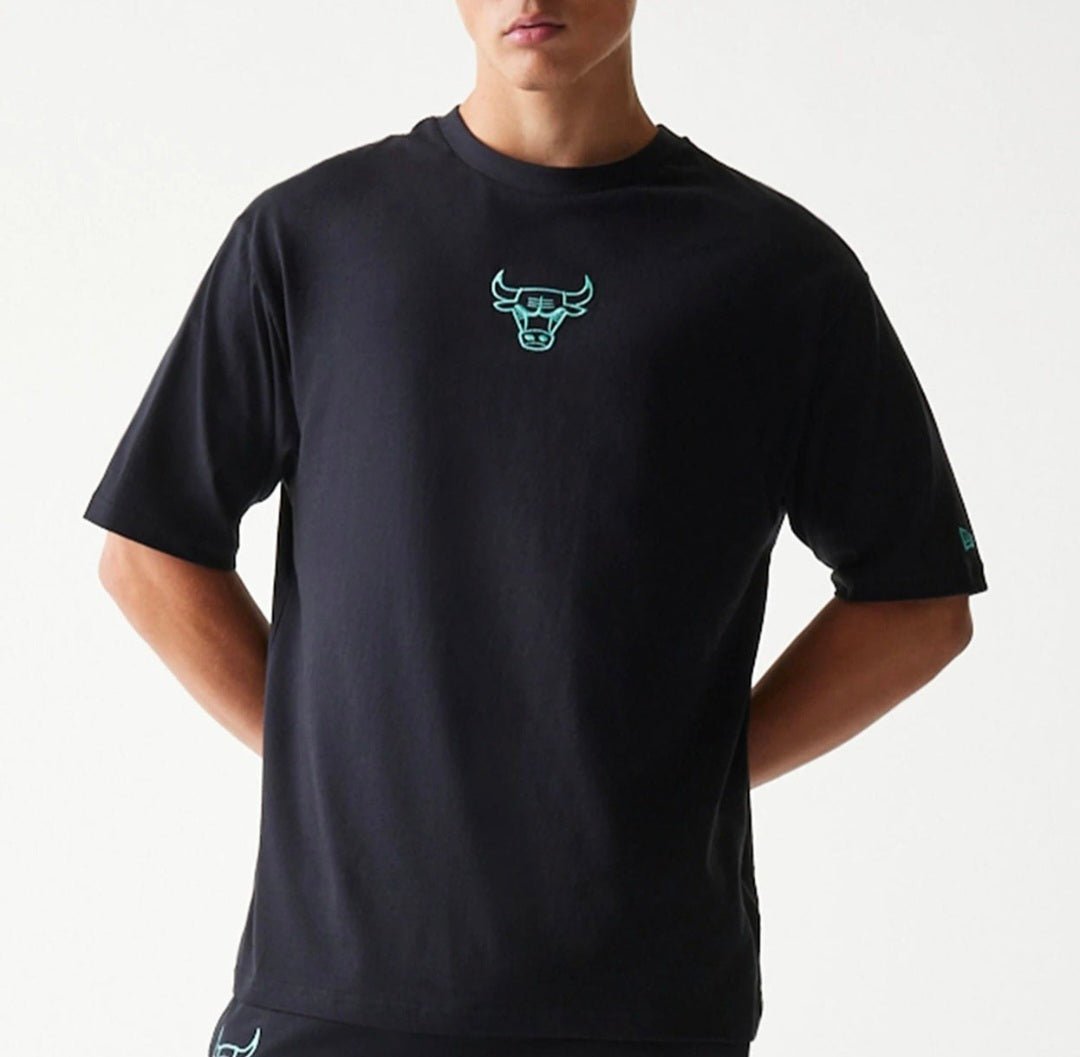 Camiseta - Shirt Bulls negra oversize