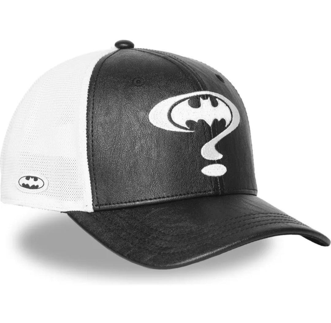 Gorras Trucker - Capslab Batman x Enigma negra y blanca