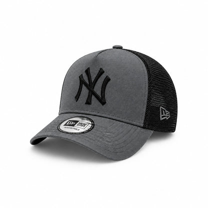 Gorra NY Yankees E-Frame Trucker rubber logo - Mundo Gorras gris y negra