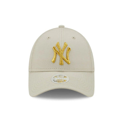 Gorras strapback - New York Yankees 9FORTY Mujer beige metallic